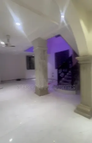 5bdrm House in Buoho, Kumasi Metropolitan for sale