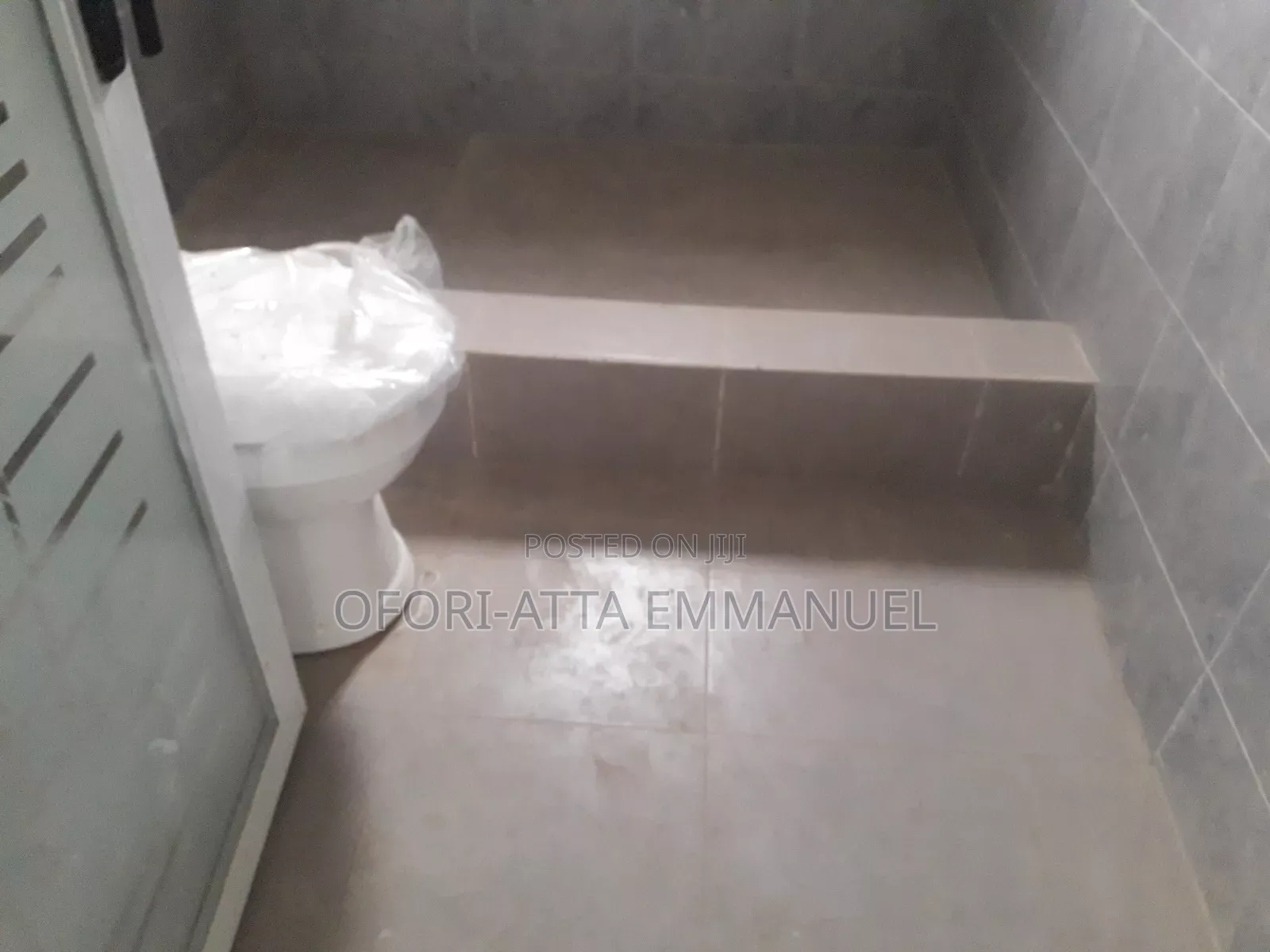 2bdrm Apartment in Amasaman Melcom Road, Pokuase for rent