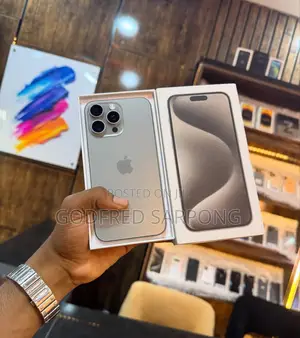 Apple iPhone 15 Pro Max 256 GB Silver