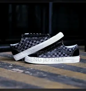 Original Vans Old Skul Black and White