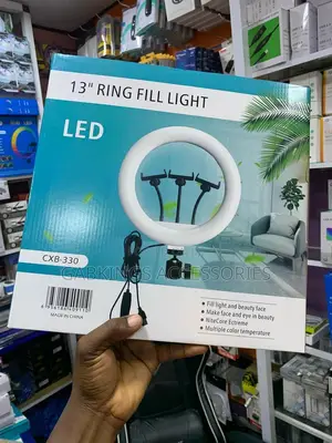 13 Fill Ring Light