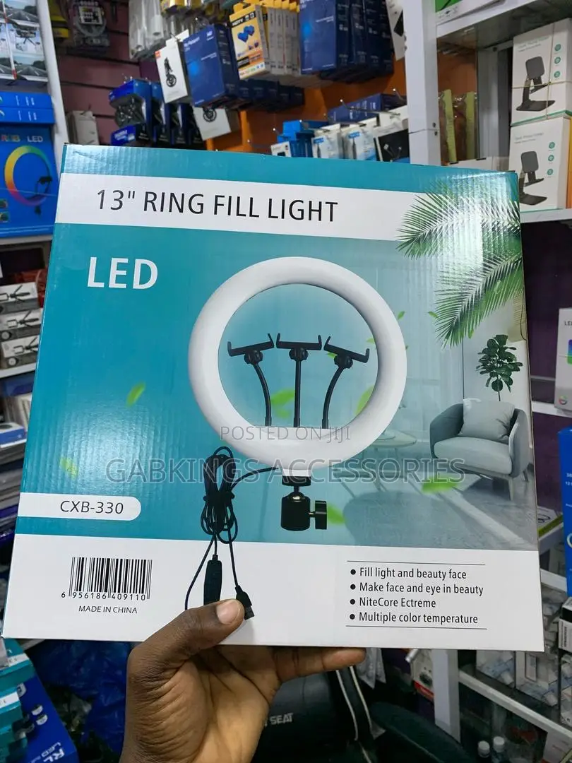 13 Fill Ring Light
