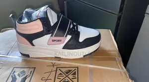 Skating Shoes