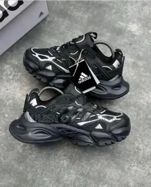 Adidas XLG Runner Black
