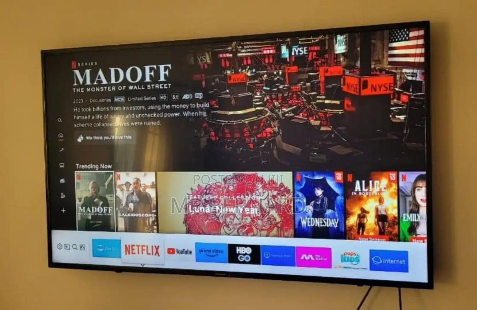 Samsung 50inches Series 7 Airplay Bluetooth Apple Tv