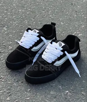 Knu Skool Vans All Black