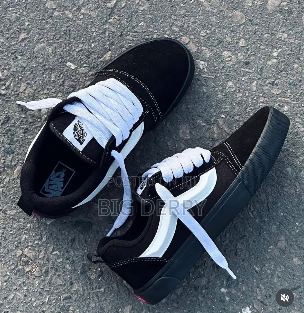 Knu Skool Vans All Black