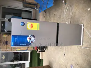 Midea Bottom Freezer 174 Liters Available With Two Doors