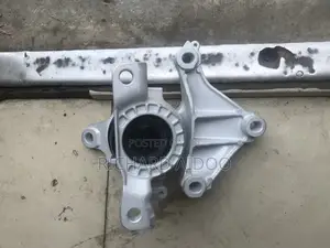 Honda Cr-v 2018/2020 Gear Box and Engine Seat Available