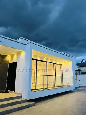 3bdrm Bungalow in Ashaley Botwe, for sale