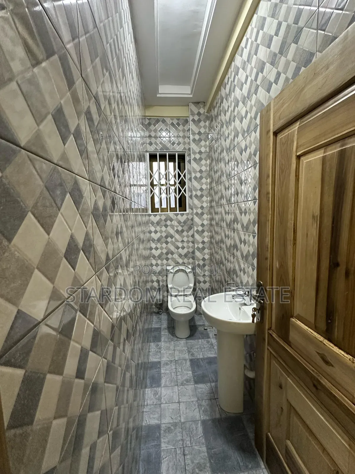 2bdrm Apartment in Haatso for rent