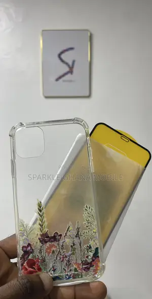 iPhone 11 Mosnovo Floral Case