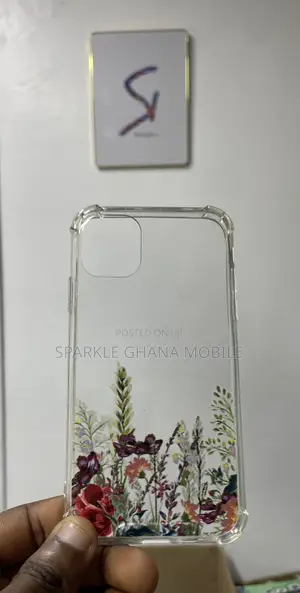 iPhone 11 Mosnovo Floral Case