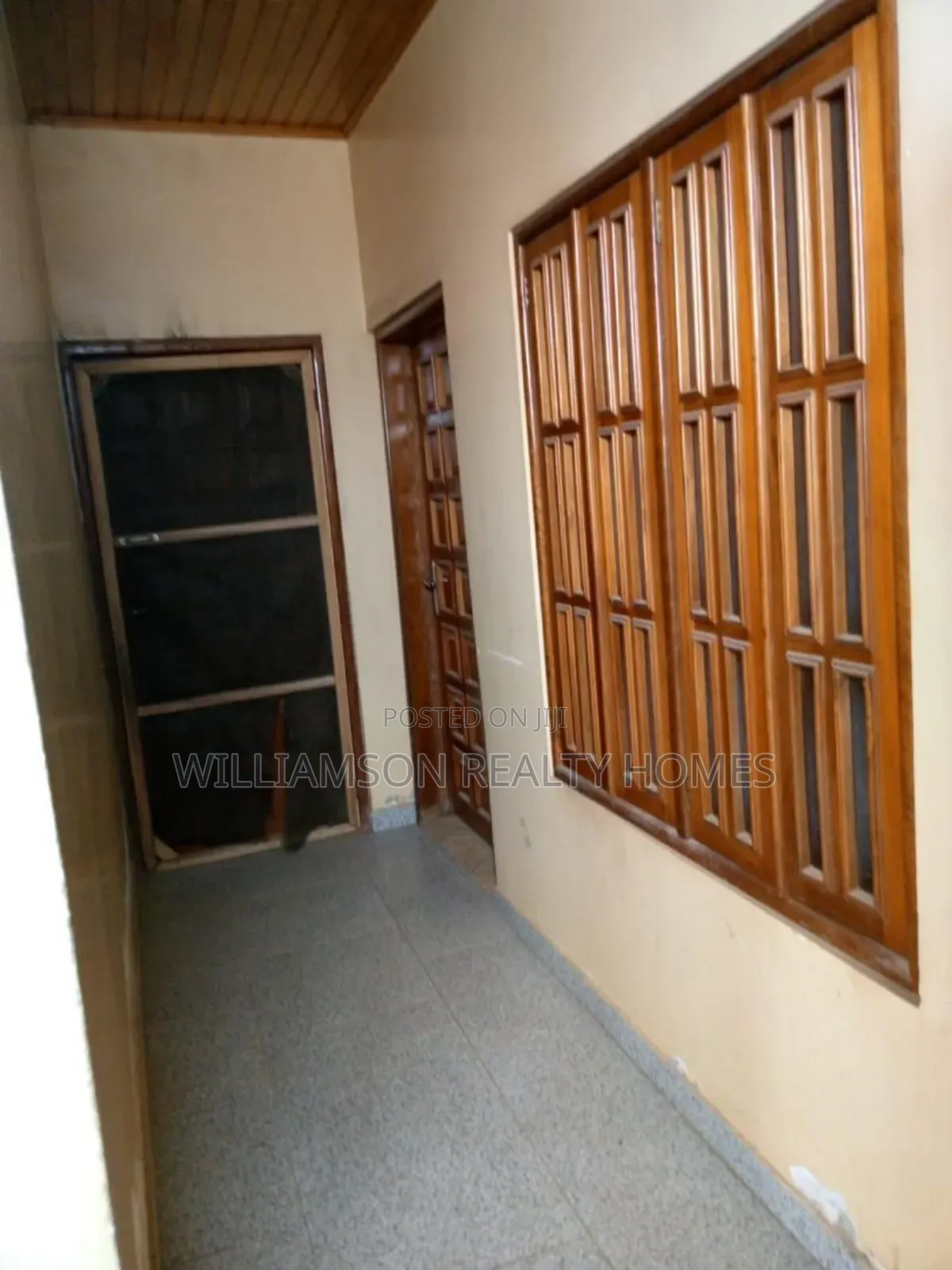 5bdrm House in Greda Estate Area, Spintex for sale