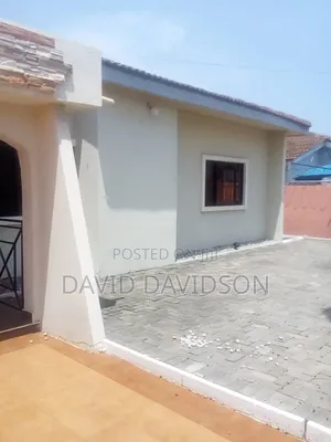 4bdrm Mansion in 4 Bedroom Self, Tema Metropolitan for rent