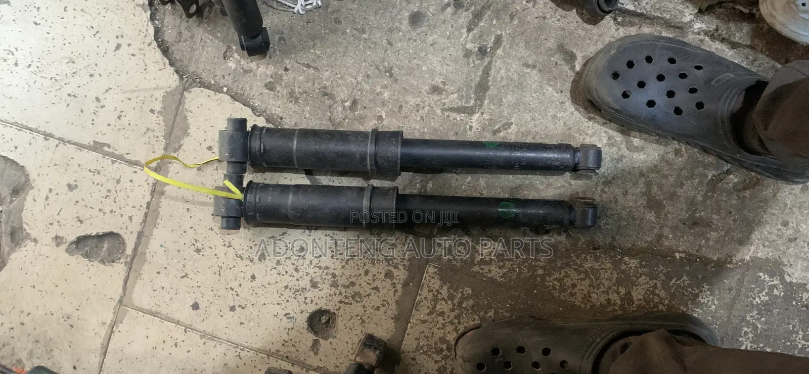 Nissan Rogue 2008-2012 Back Shock Absorbers