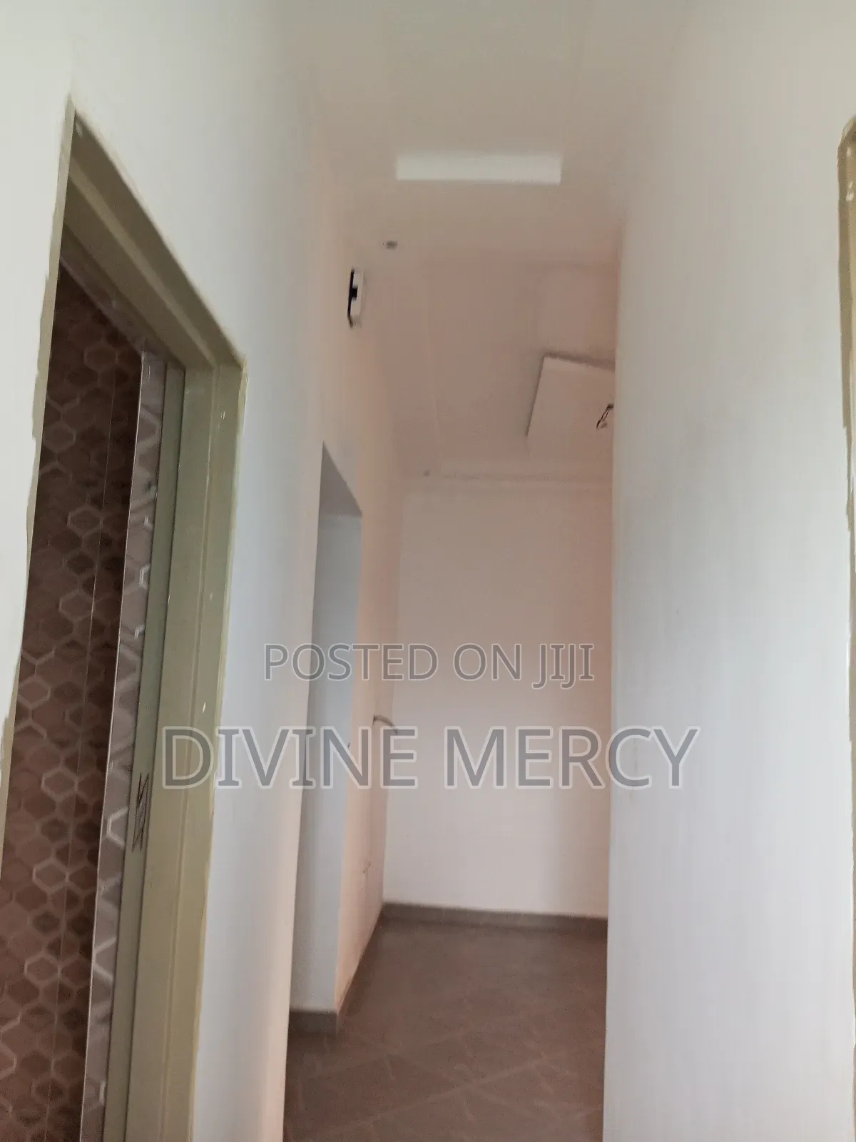 1bdrm Apartment in Tuba Road, Awutu Senya East Municipal for rent