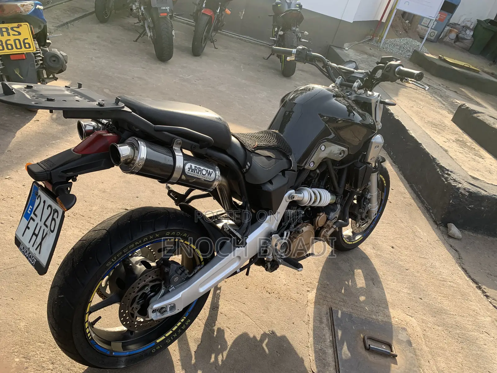 Yamaha 2013 Black