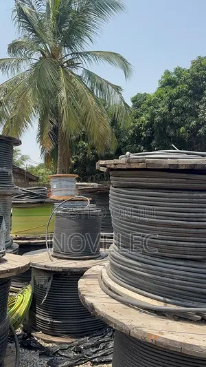 Armoured Cables[Both Aluminium PVC Casing]