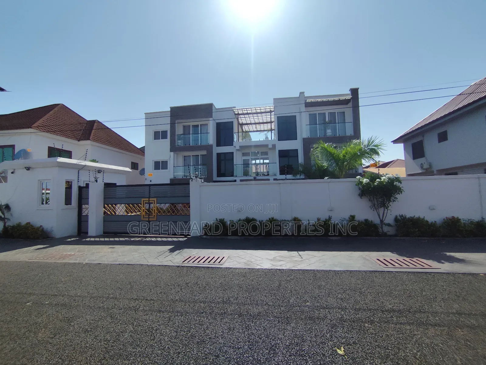 Furnished 2bdrm Apartment in American House, East Legon for rent