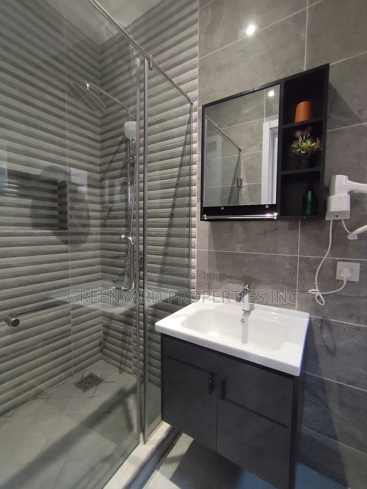 Furnished 2bdrm Apartment in American House, East Legon for rent