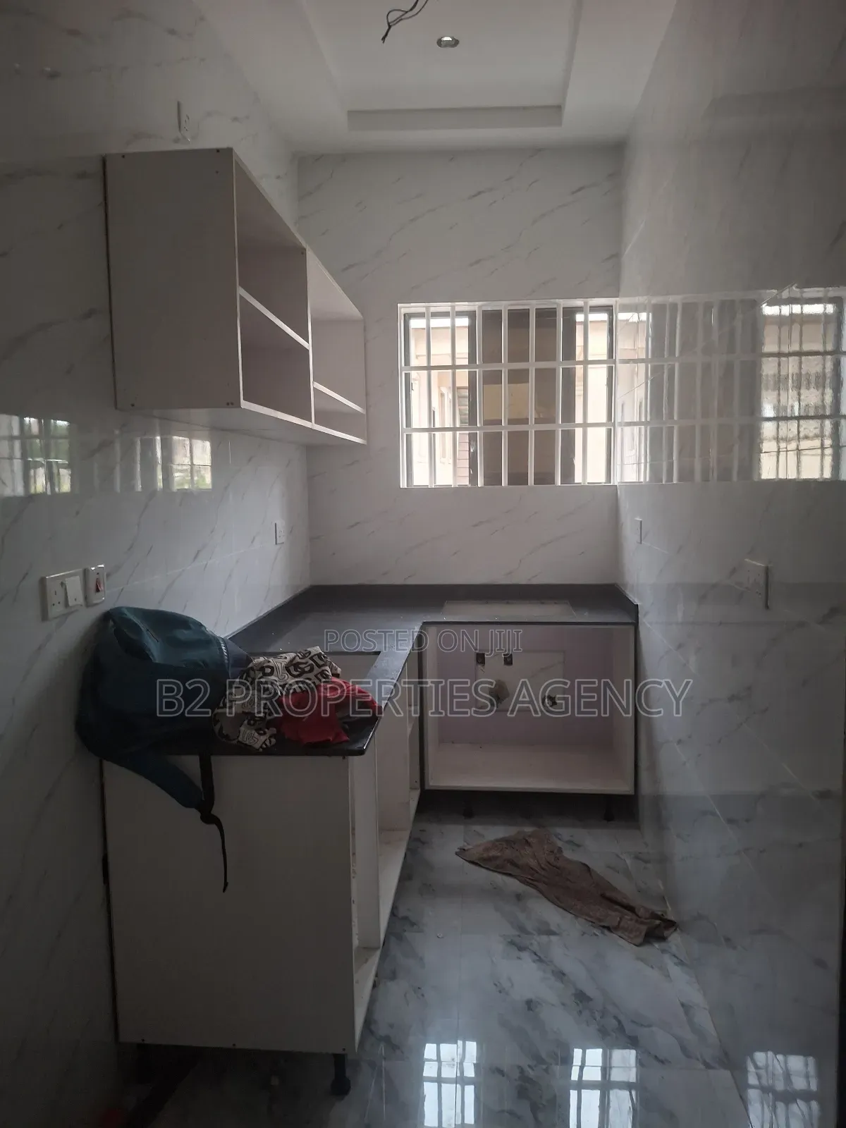 Furnished 5bdrm House in B2 Properties Agency, Kumasi Metropolitan