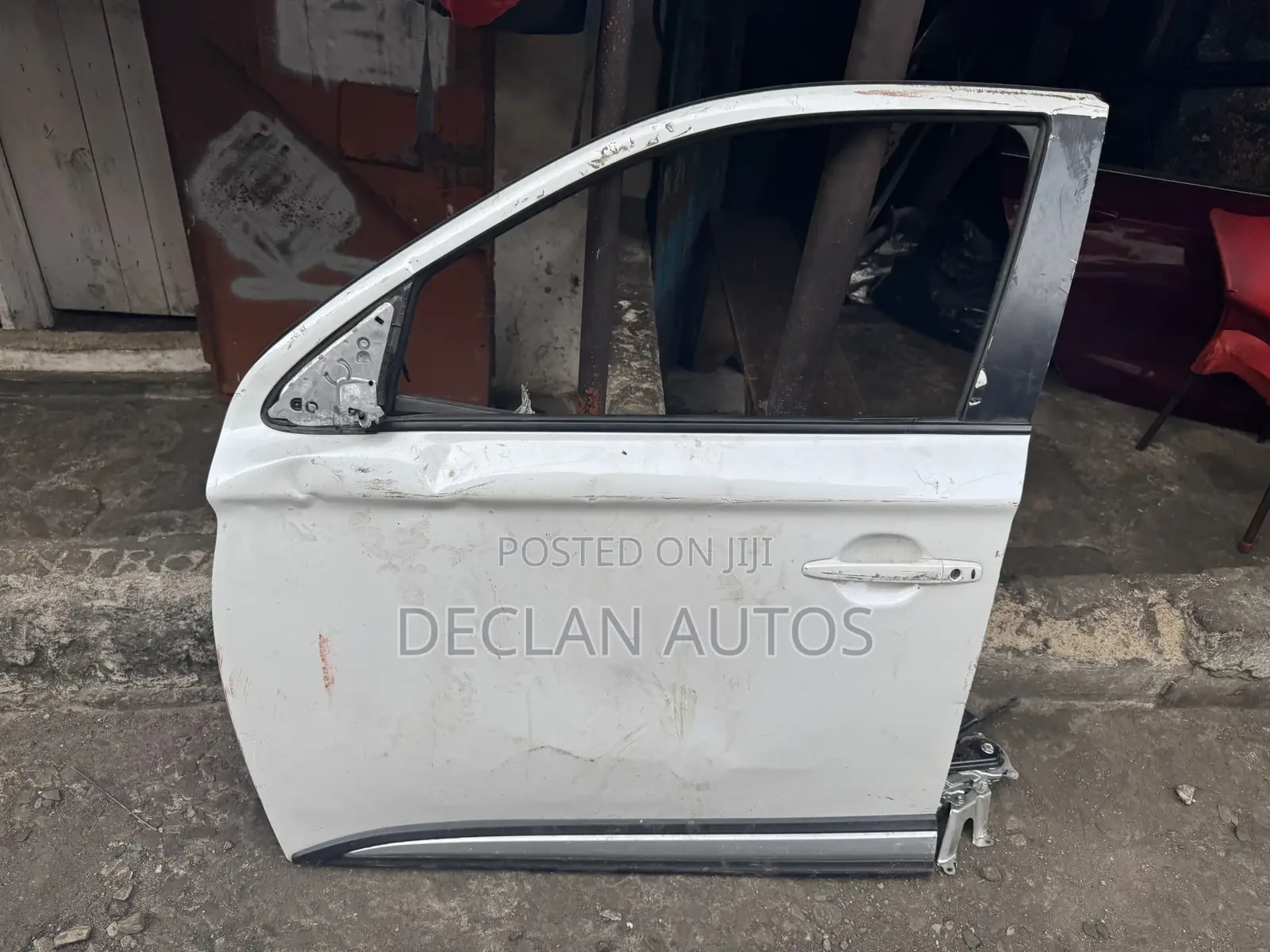 Mitsubishi Outlander 2016 Door