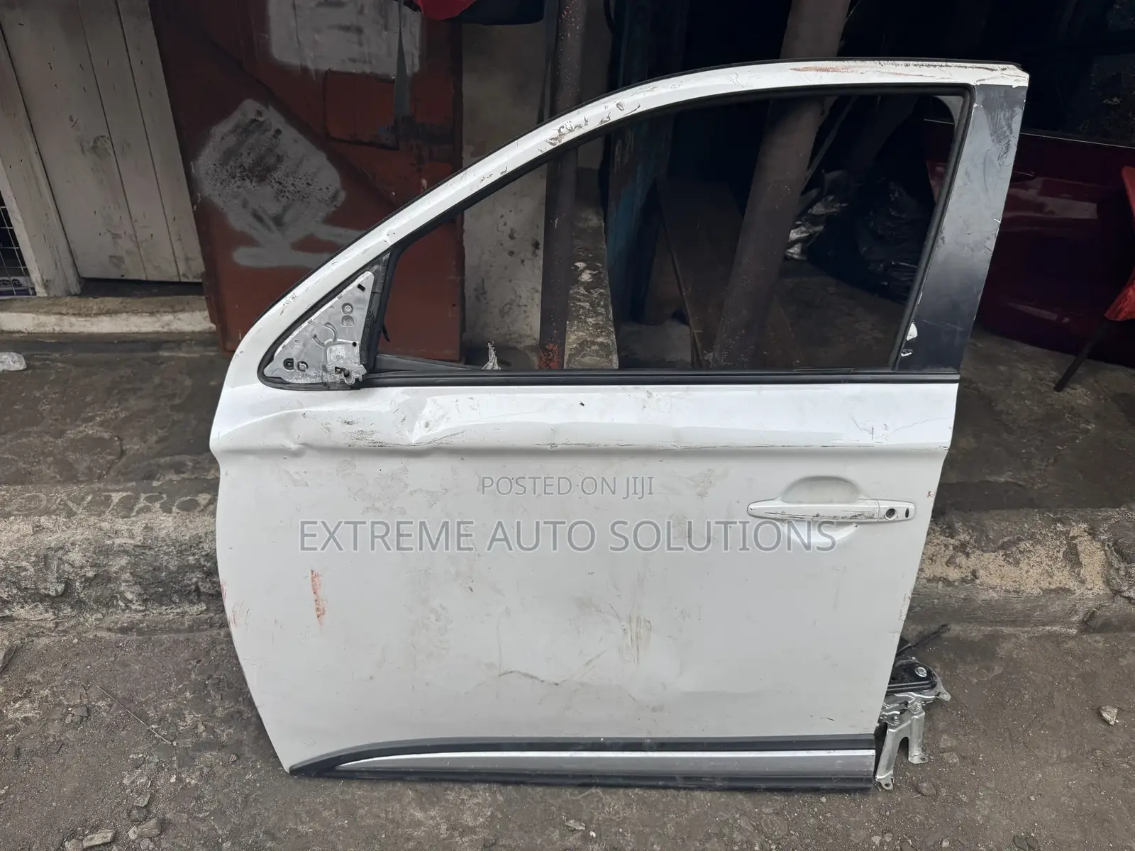 Mitsubishi Outlander 2016 Door