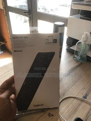 Keys to Go Ultra Slim Logitech Keyboard