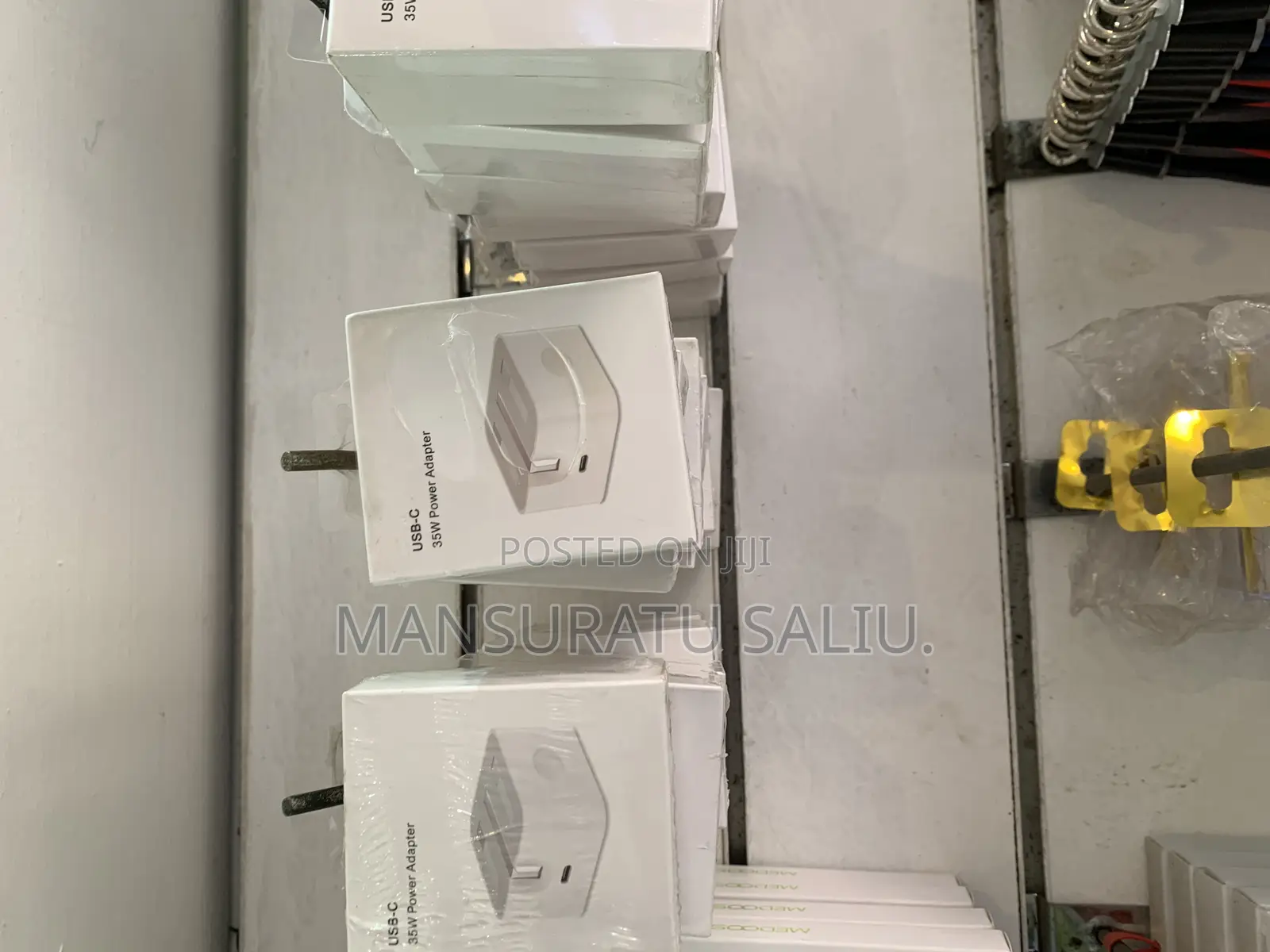 Apple Tab C Charger Head