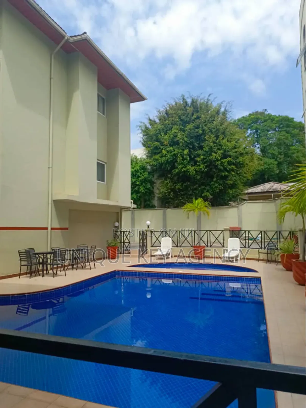Furnished 2bdrm Apartment for rent
