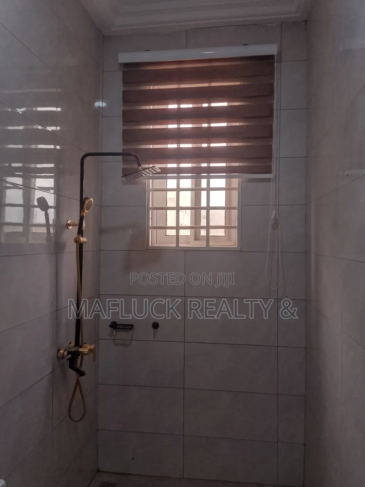 2bdrm Apartment in Lakeside Estate for rent