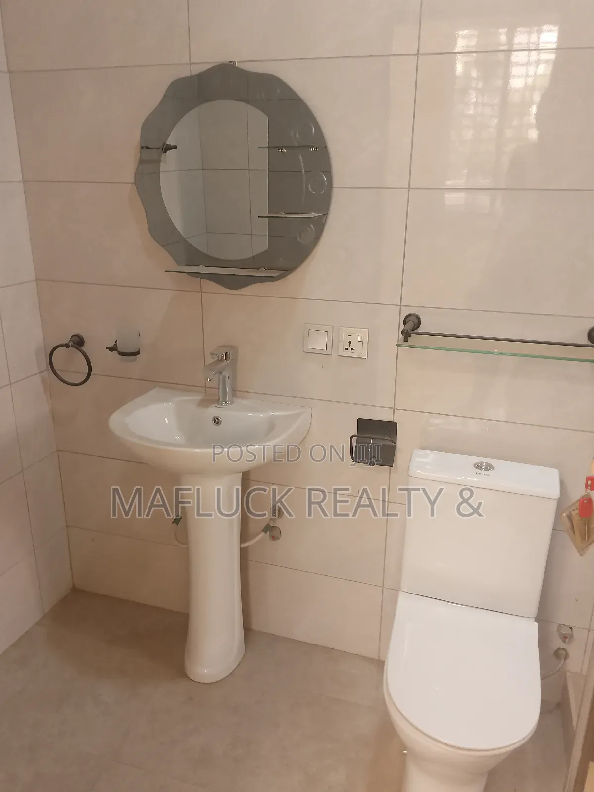 2bdrm Apartment in Lakeside Estate for rent