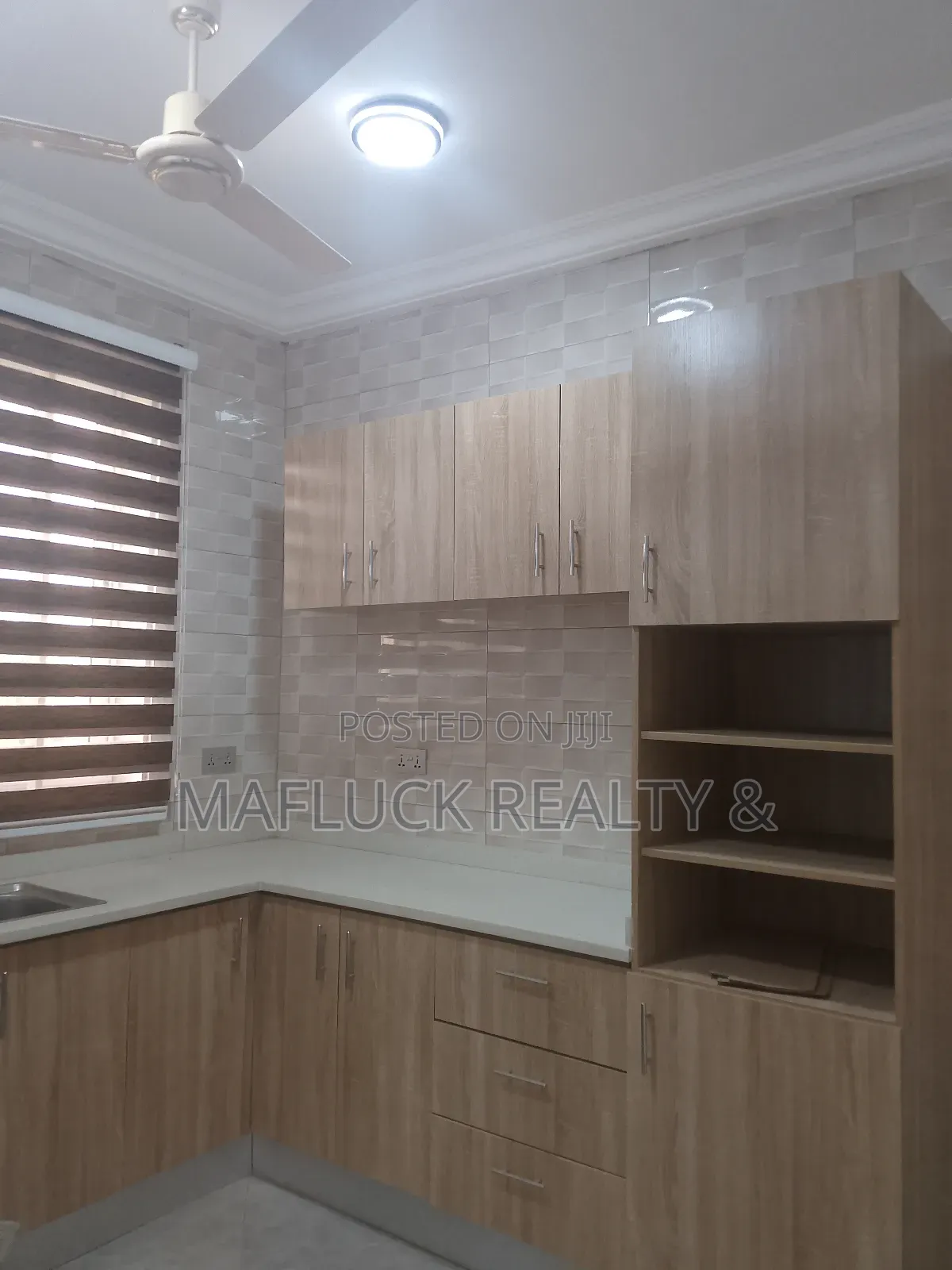 2bdrm Apartment in Lakeside Estate for rent