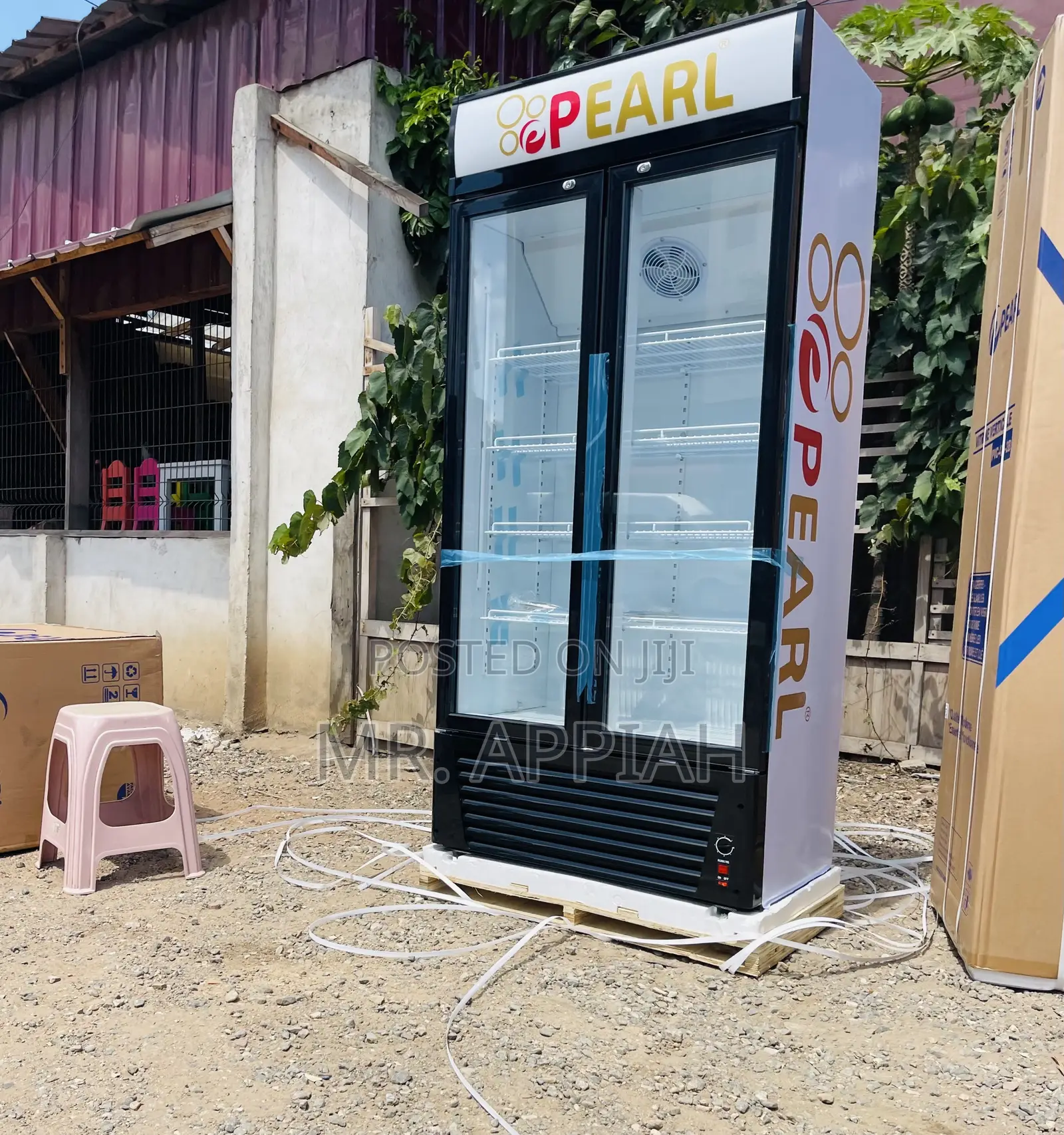 Get Unique Pearl PVC 622 Electric Beverage Cooler.