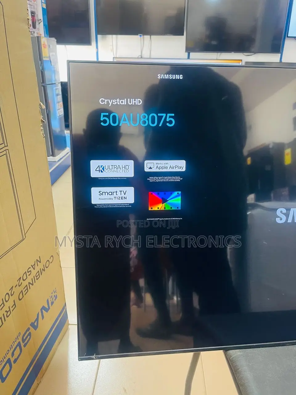 Series 8 Samsung 50” Smart Satellite Tv