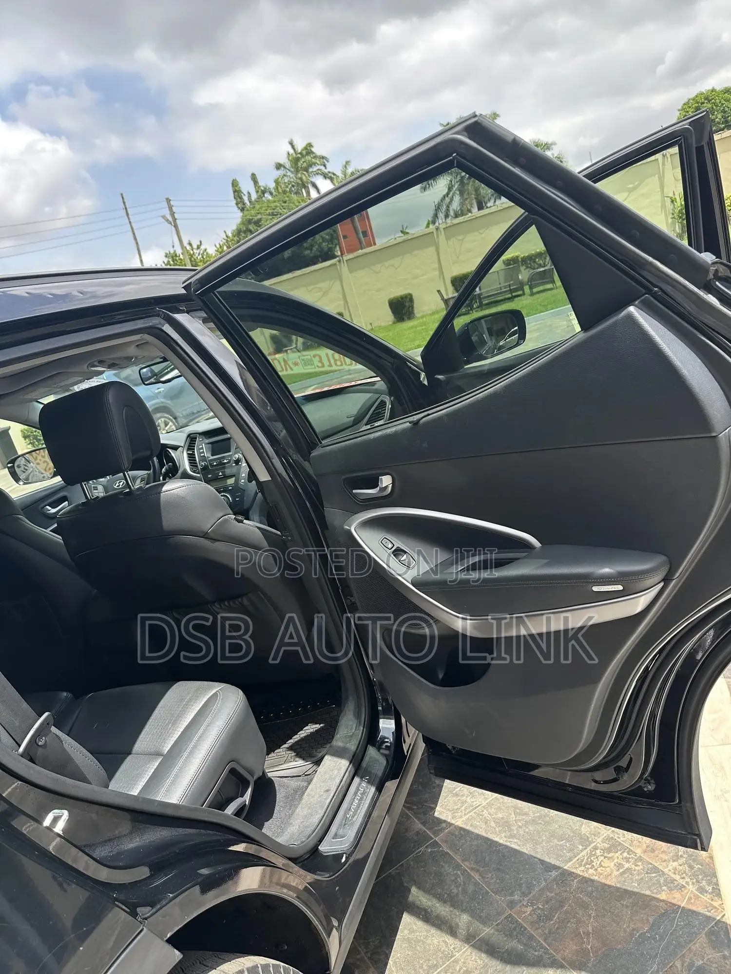 Hyundai Santa Fe 2015 Black