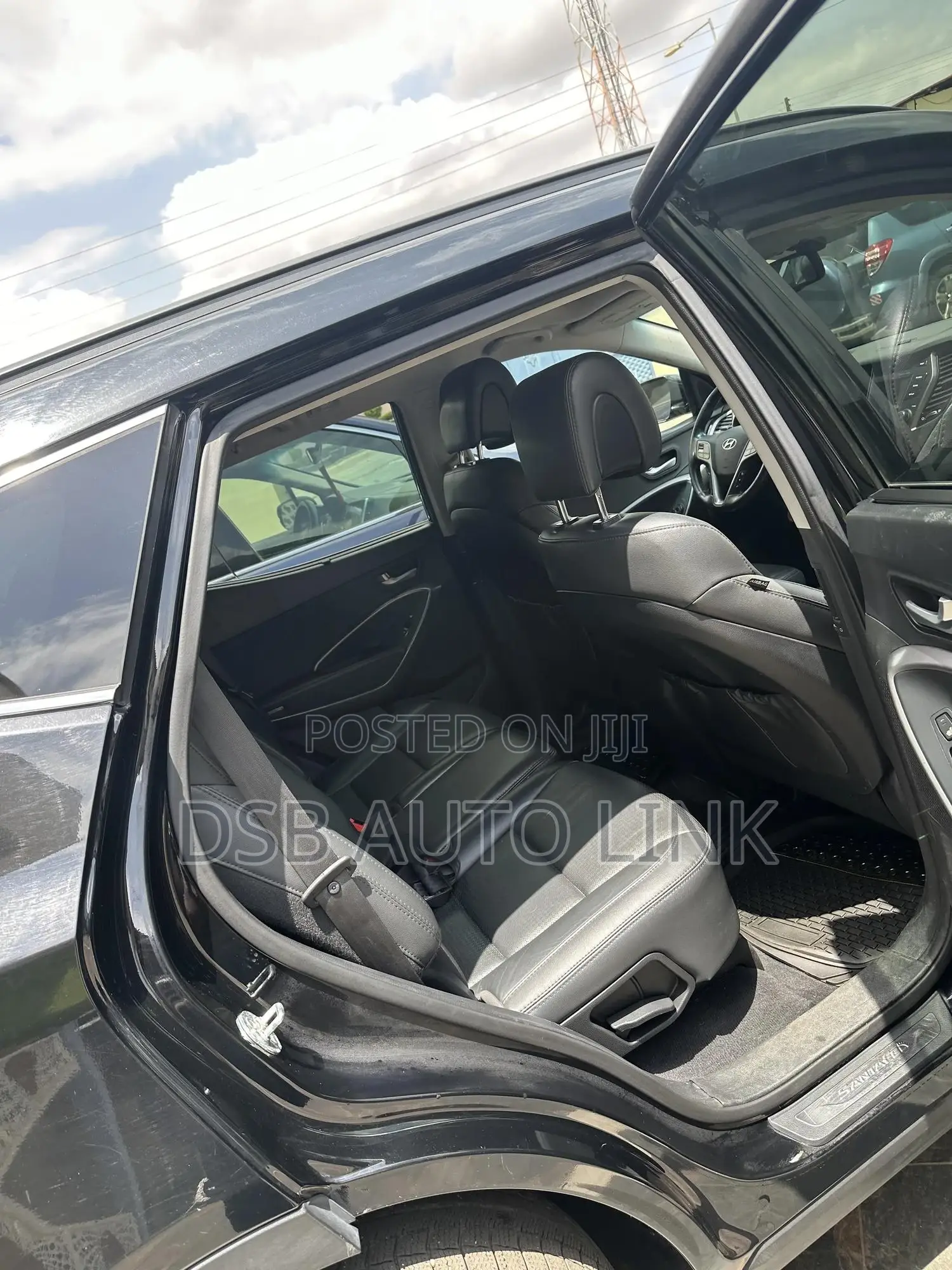 Hyundai Santa Fe 2015 Black