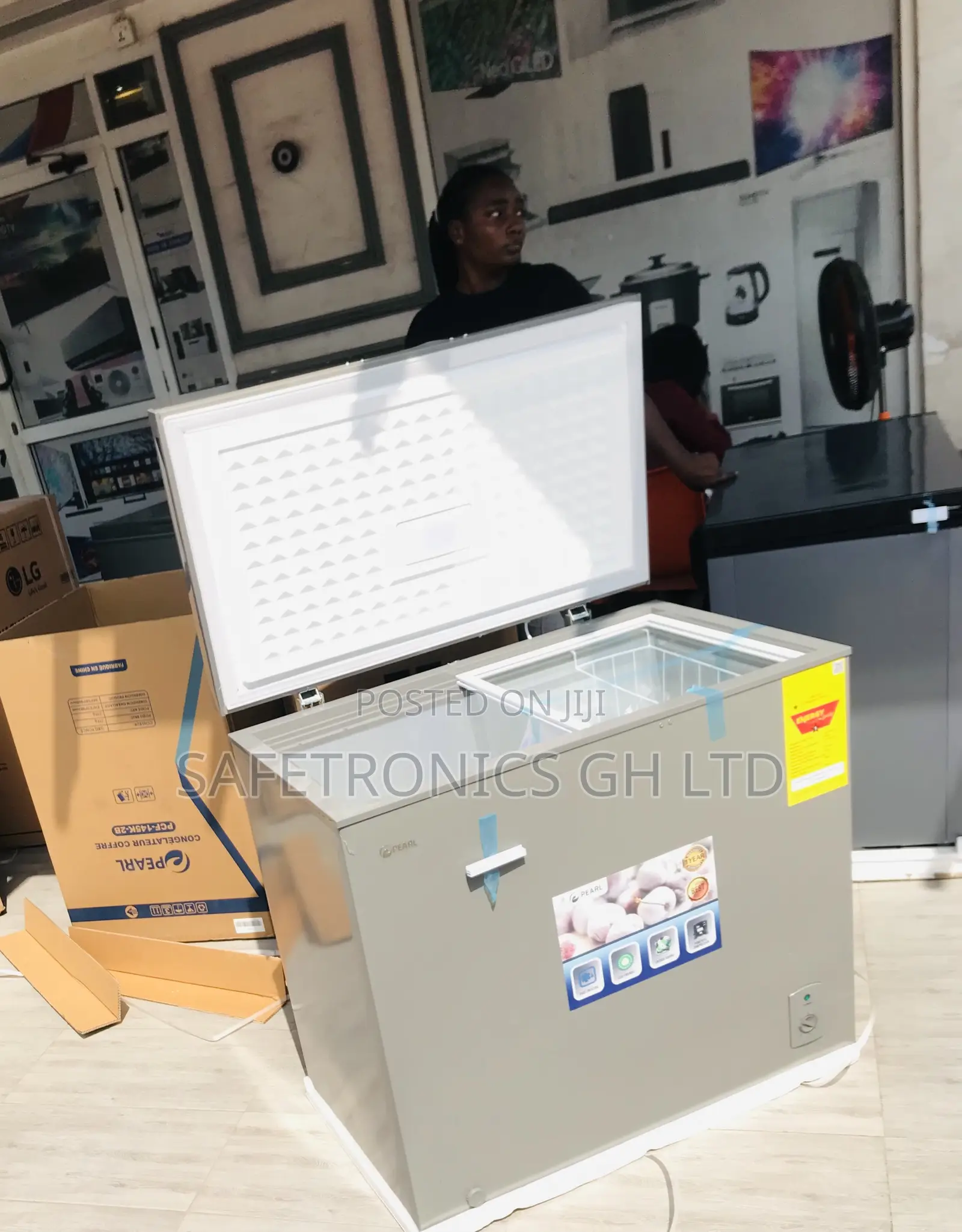 Freshflow 200 Liters Singledoor Grey Pearl Freezer 