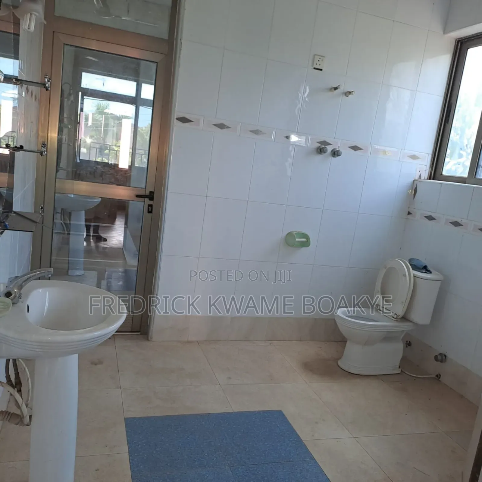 10bdrm House in 10 Bedrooms House for rent