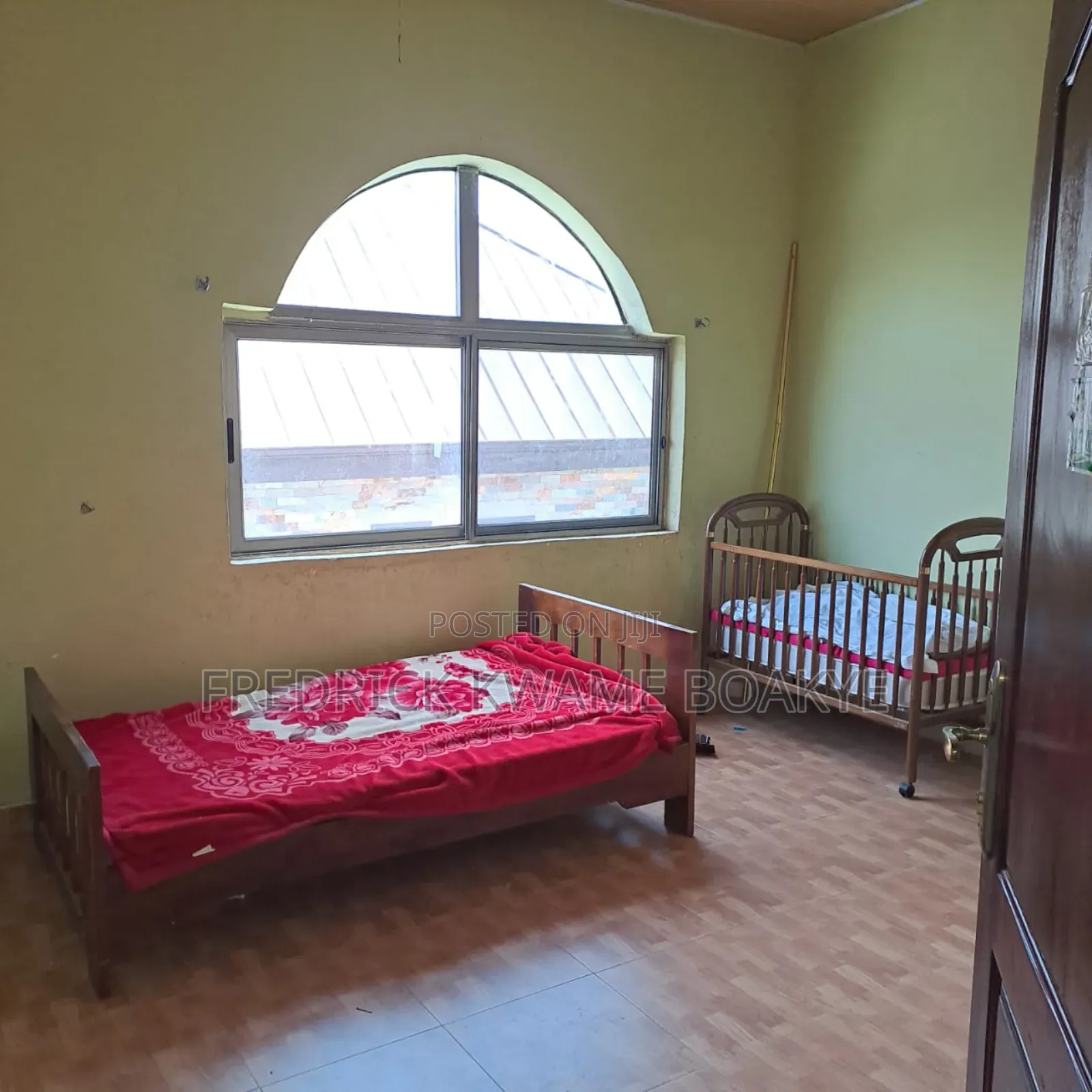 10bdrm House in 10 Bedrooms House for rent