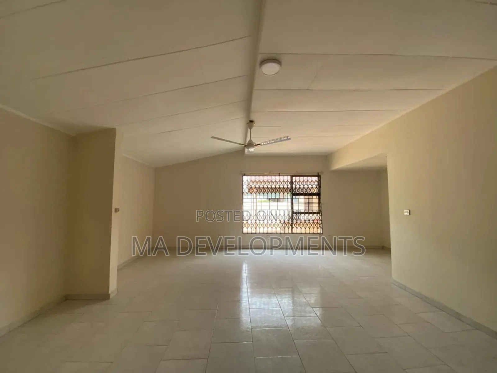 5bdrm House in Madev Realty, Tantra Hills for sale