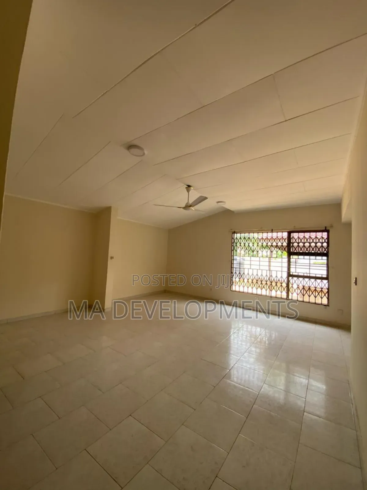 5bdrm House in Madev Realty, Tantra Hills for sale