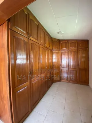 5bdrm House in Madev Realty, Tantra Hills for sale