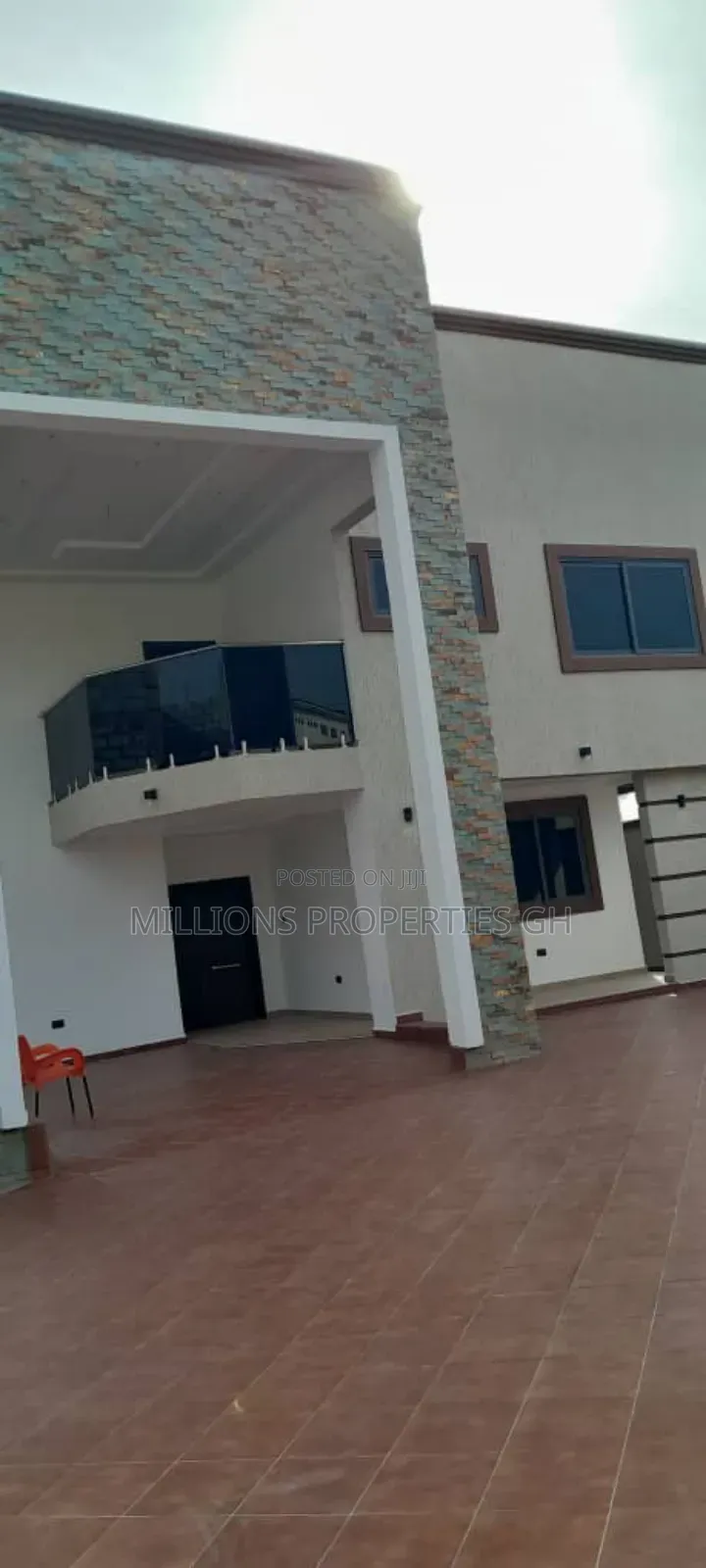 4bdrm House in Millions Properties, Kumasi Metropolitan for sale