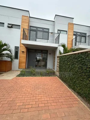 2bdrm Townhouse / Terrace in Oyarifa Park for rent