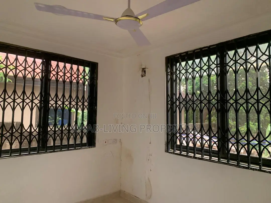 2bdrm Apartment in Haatso for rent
