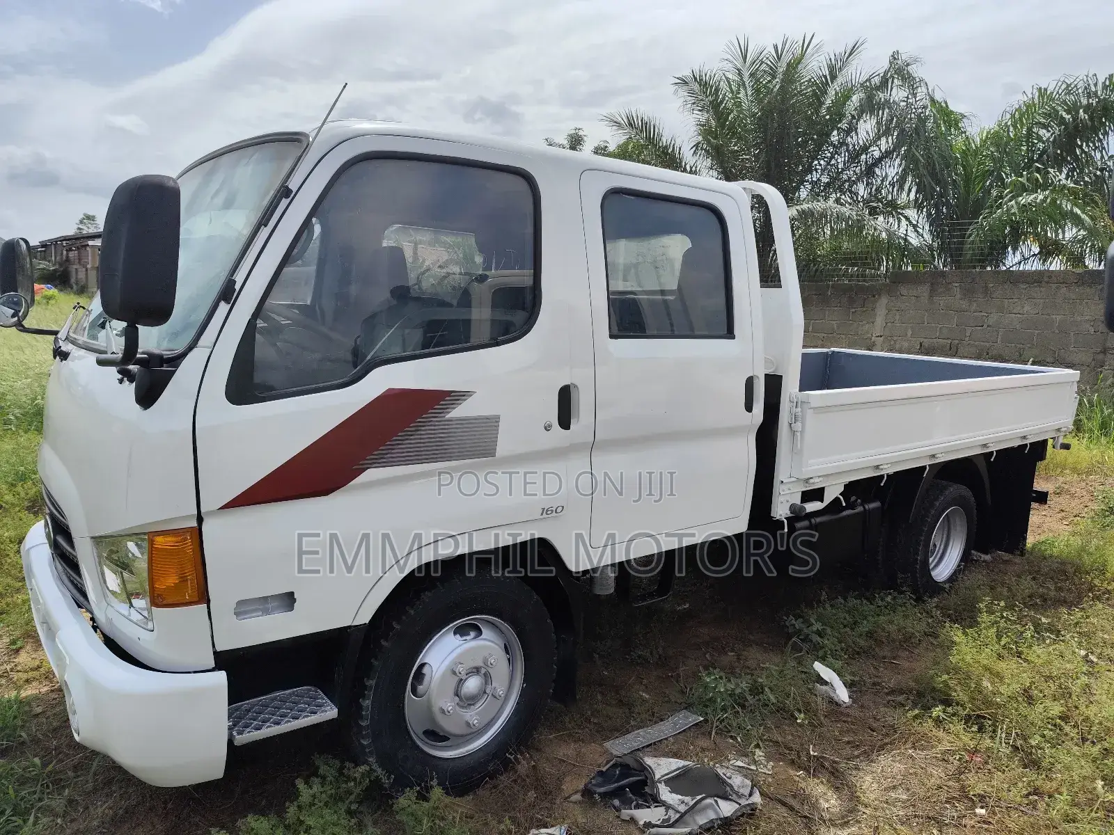 Hyundai Mighty Double Cabin