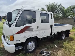 Hyundai Mighty Double Cabin