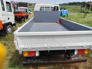 Hyundai Mighty Double Cabin
